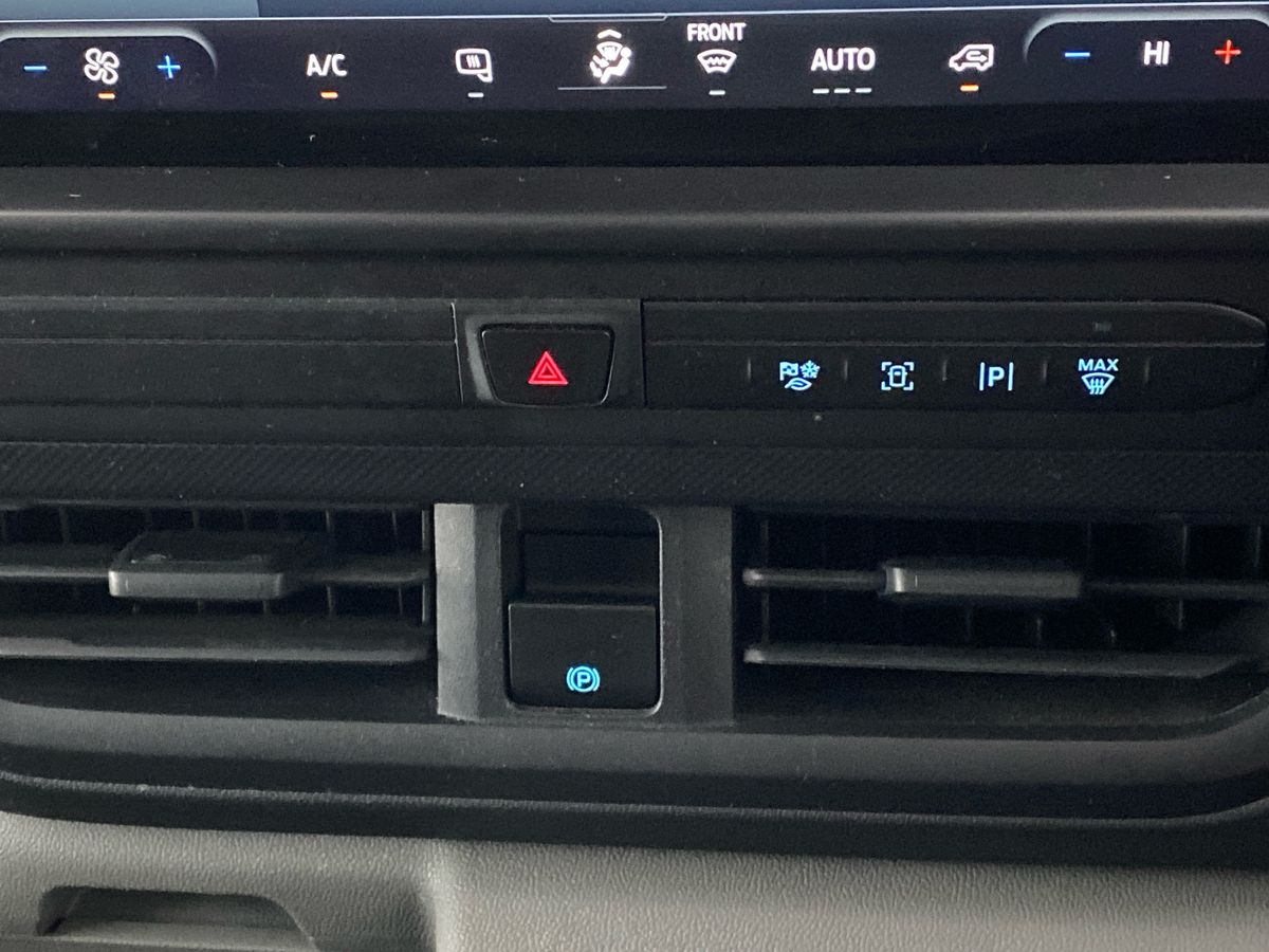 Used Ford Transit Custom 2024 for sale - 77842889: Photo 18