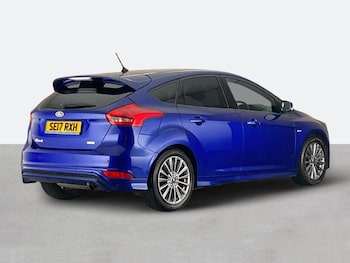 Used Ford Focus 2017 for sale - 77561245: Photo