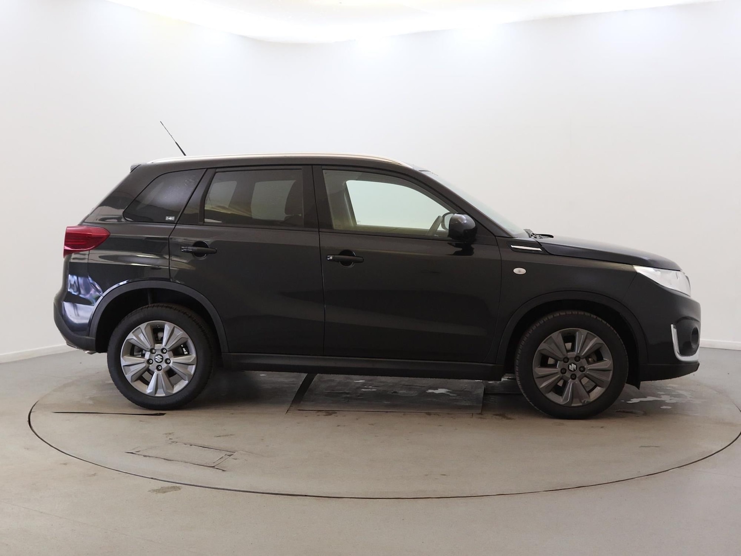 Used Suzuki Vitara 2020 for sale - 76090557: Photo 8