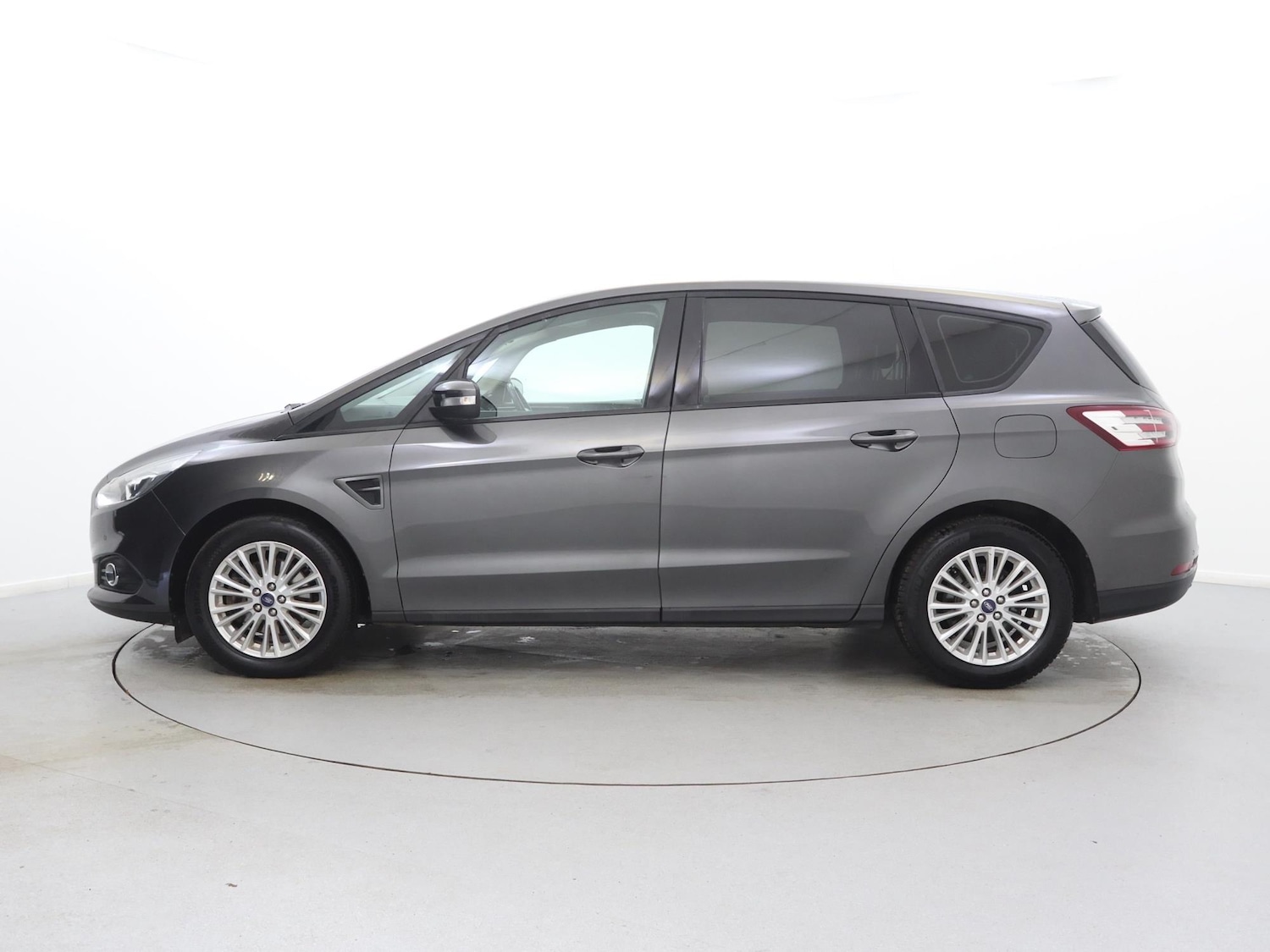 Used Ford S-Max 2025 for sale - 77687100: Photo 4