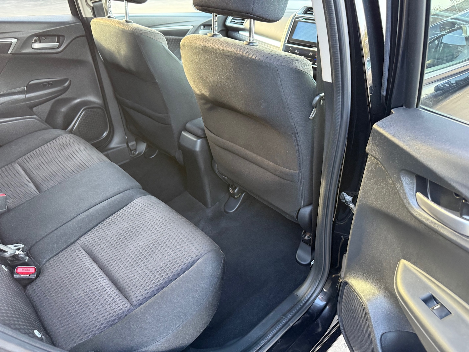 Used Honda Jazz 2018 for sale - 78201432: Photo 19