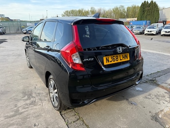 Used Honda Jazz 2018 for sale - 78201432: Photo
