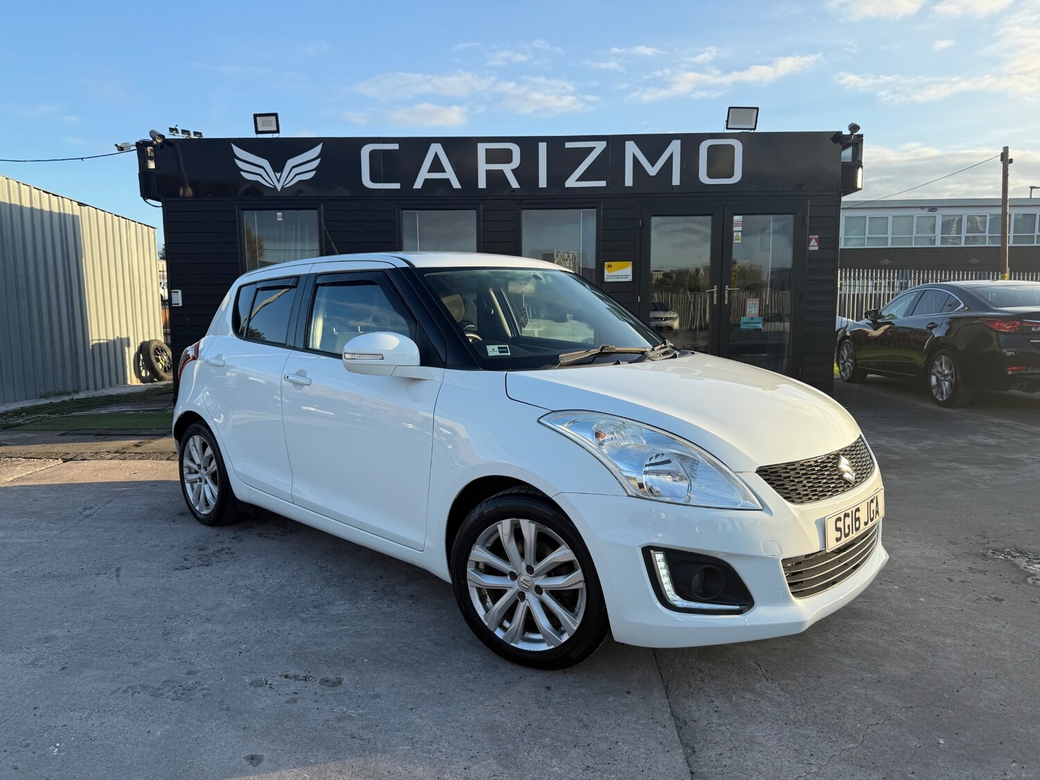 Used Suzuki Swift 2016 for sale - 76143926: Photo 1