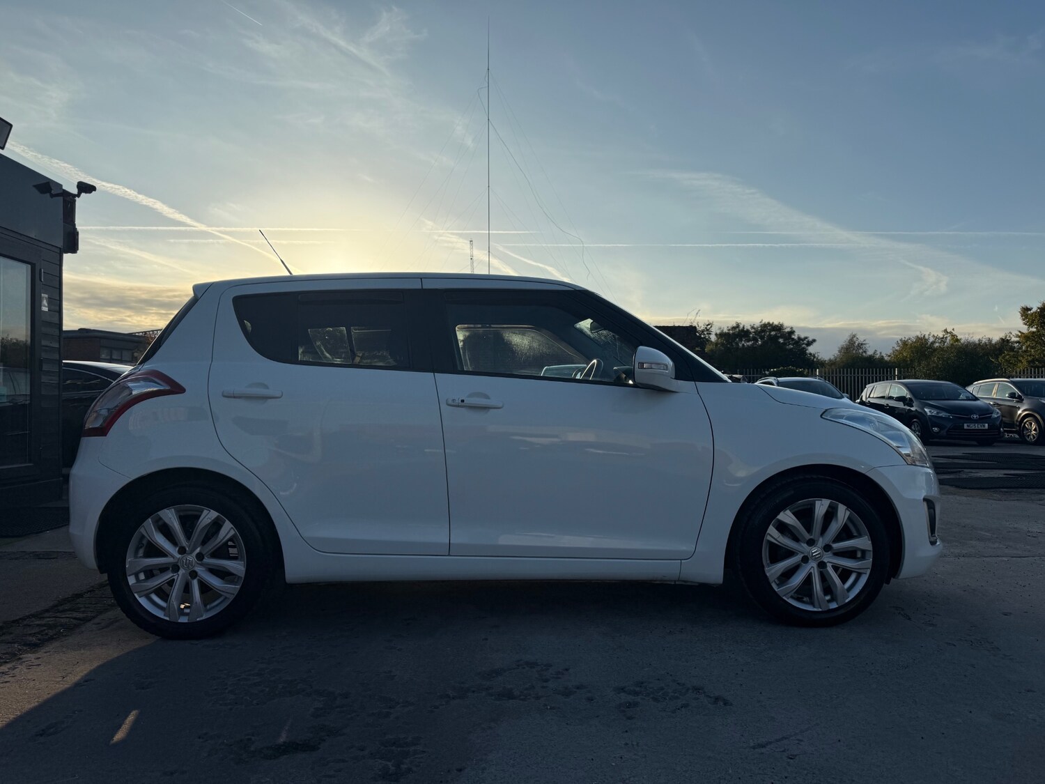 Used Suzuki Swift 2016 for sale - 76143926: Photo 11
