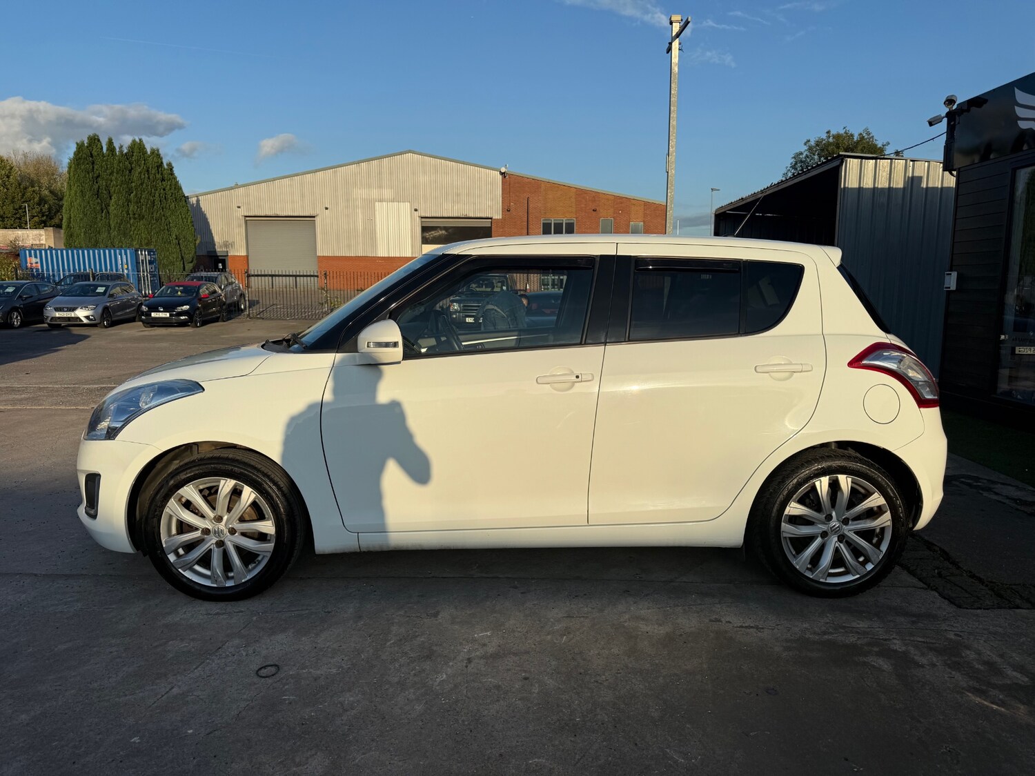 Used Suzuki Swift 2016 for sale - 76143926: Photo 5
