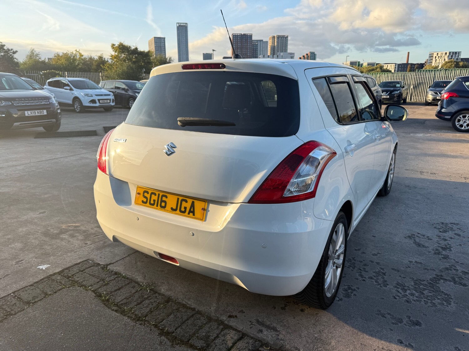 Used Suzuki Swift 2016 for sale - 76143926: Photo 9