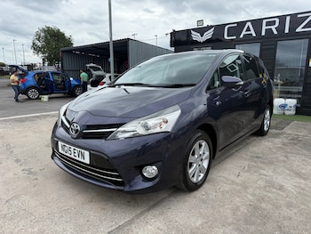 Used Toyota Verso 2015 for sale - 76436420: Photo