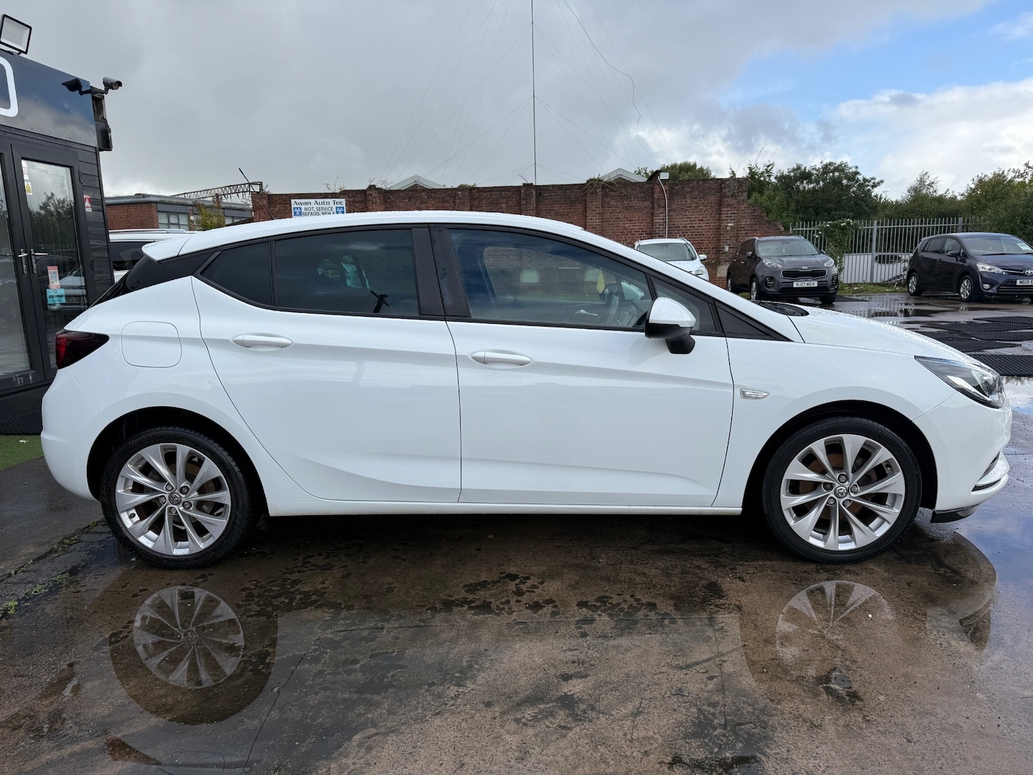 Vehicle 6