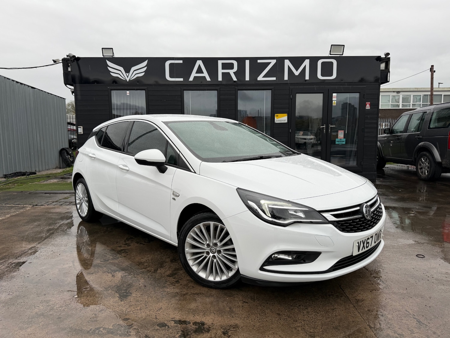 Used Vauxhall Astra 2017 for sale - 76557316: Photo 1