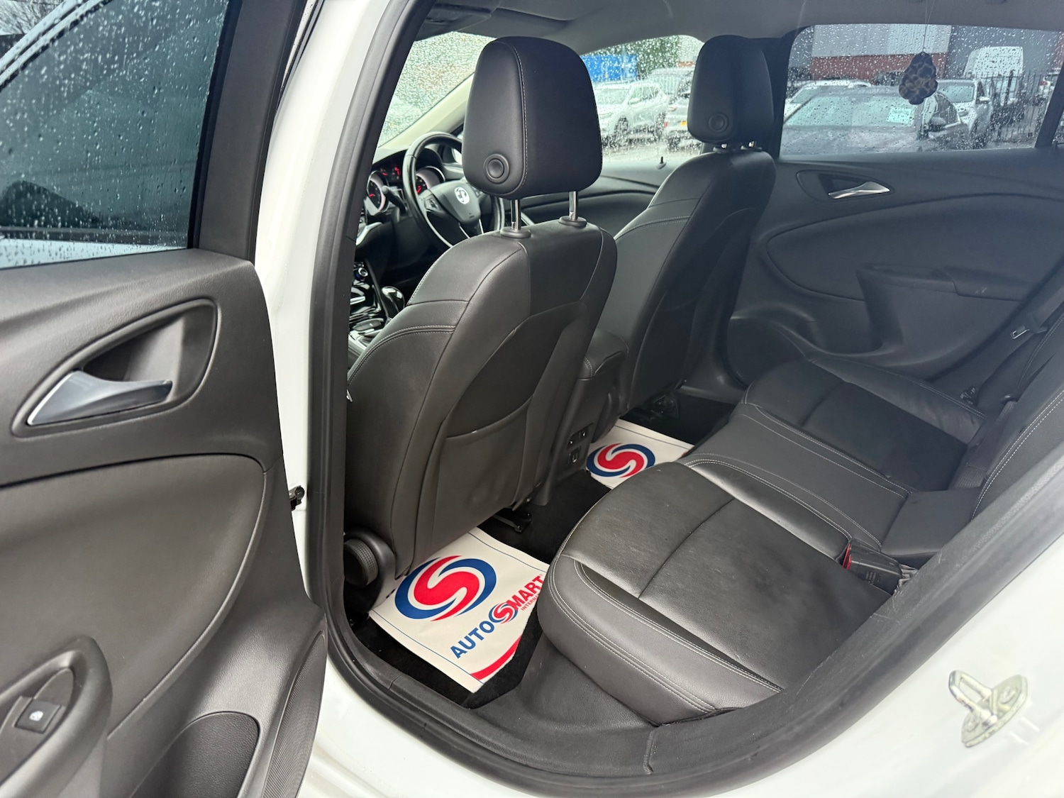 Used Vauxhall Astra 2017 for sale - 76557316: Photo 18