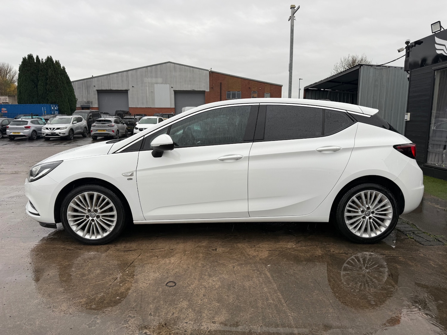 Used Vauxhall Astra 2017 for sale - 76557316: Photo 5