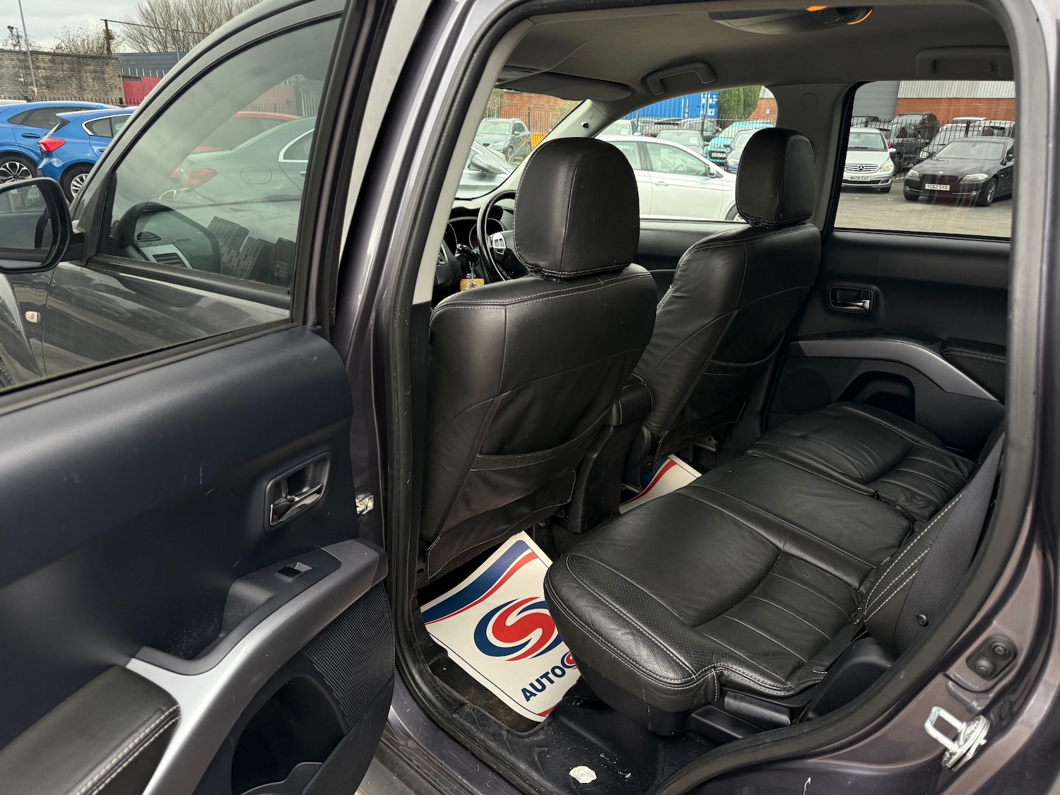 Used Mitsubishi Outlander 2010 for sale - 77701713: Photo 13