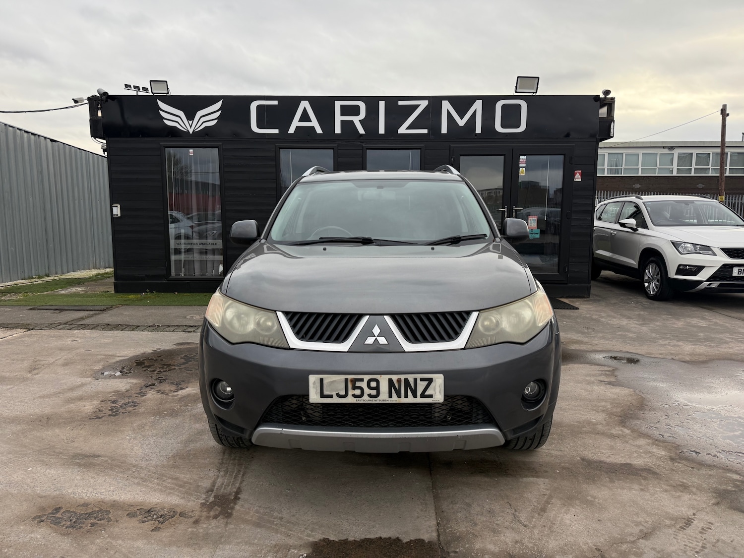 Used Mitsubishi Outlander 2010 for sale - 77701713: Photo 2