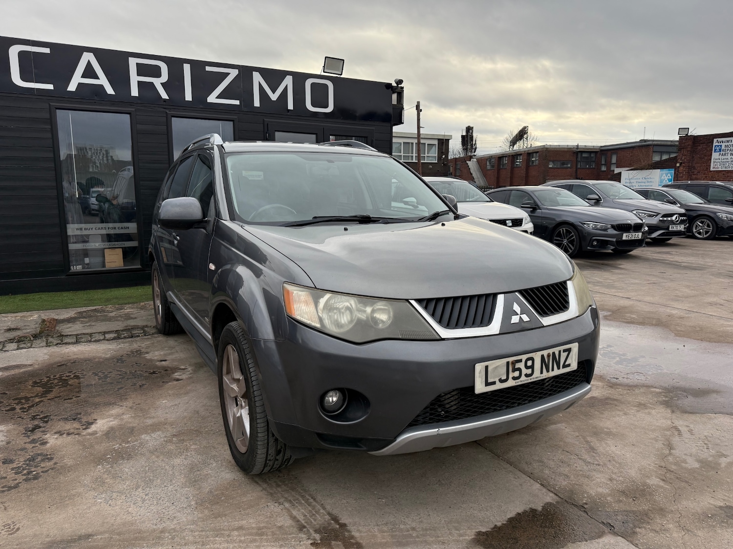 Used Mitsubishi Outlander 2010 for sale - 77701713: Photo 3