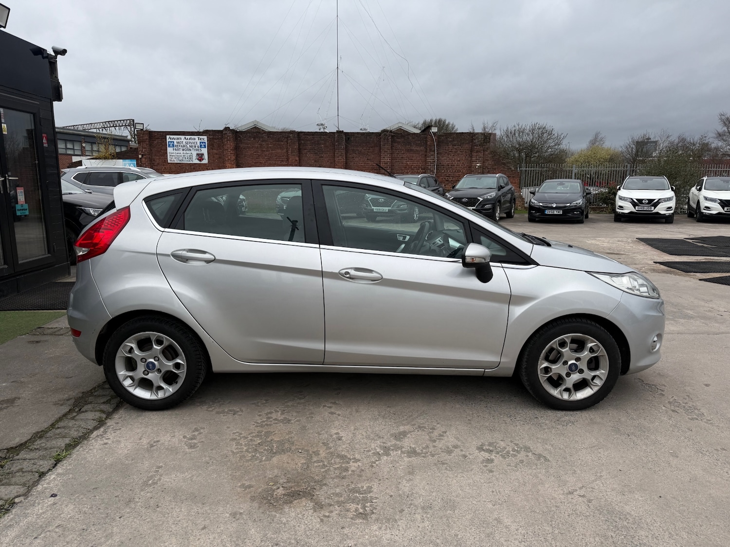 Used Ford Fiesta 2012 for sale - 77846709: Photo 9