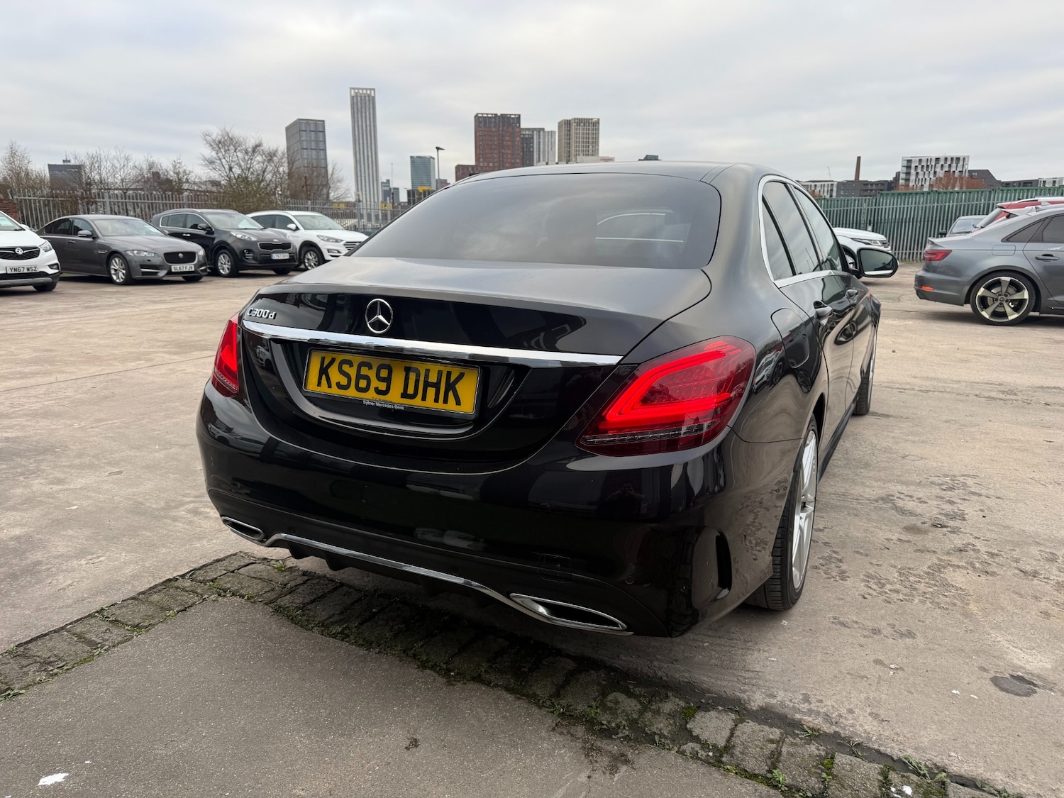 Used Mercedes-Benz C Class 2019 for sale - 77067319: Photo 9
