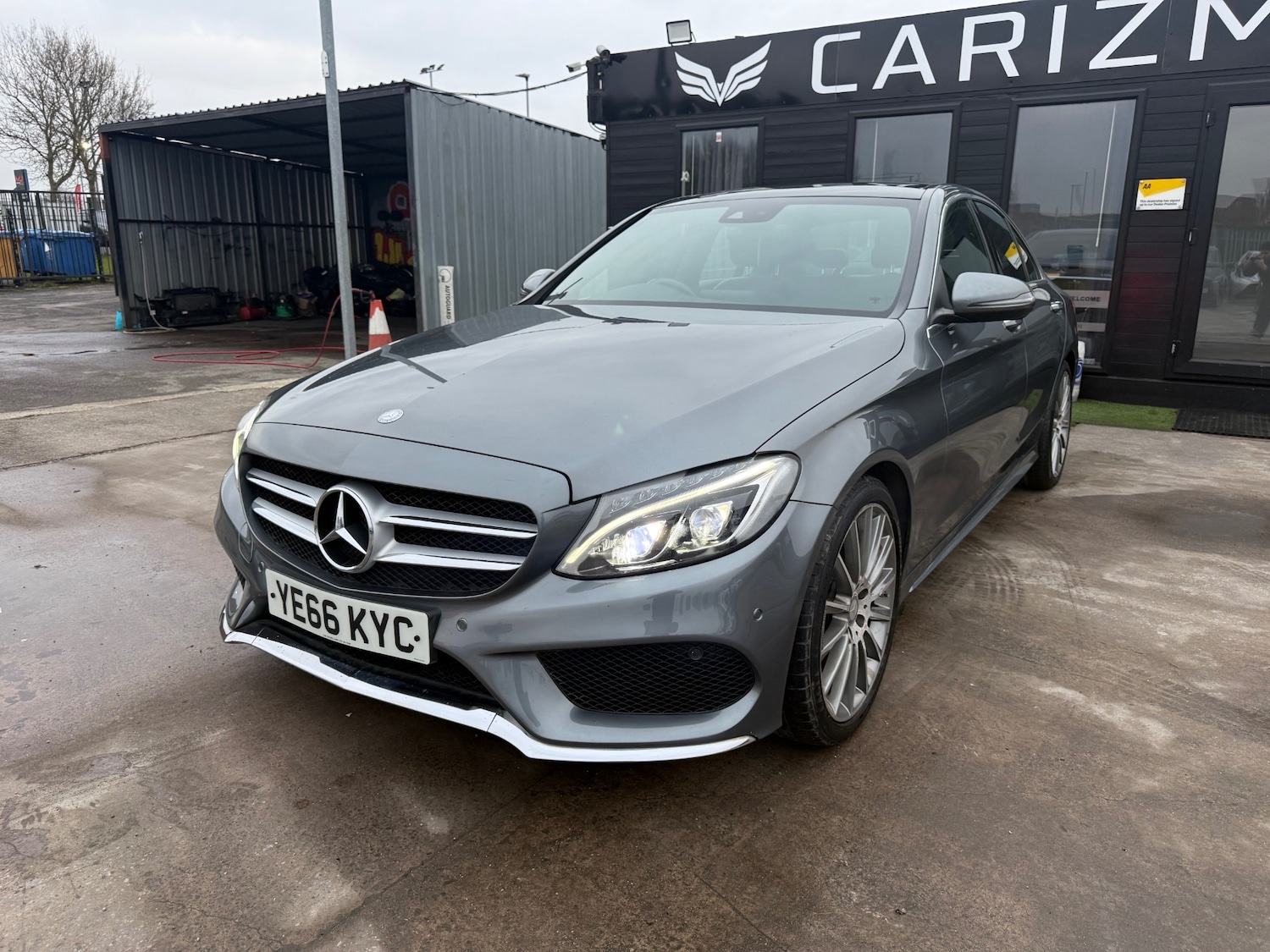 Used Mercedes-Benz C Class 2016 for sale - 77607846: Photo 3