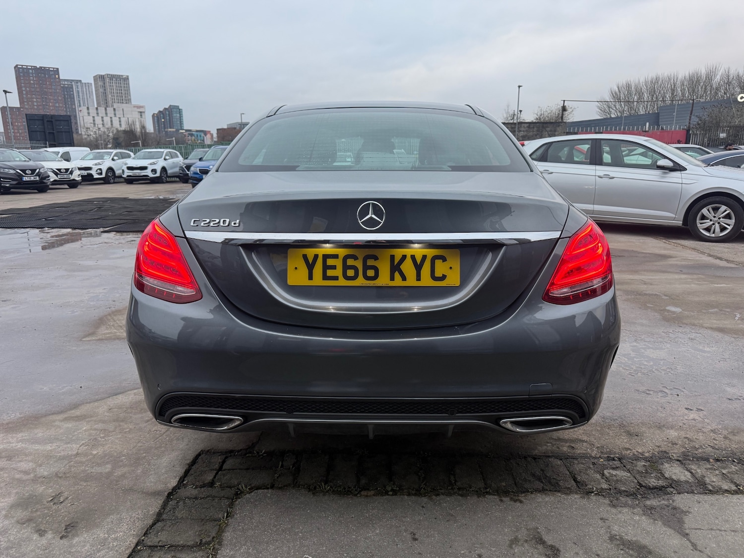 Used Mercedes-Benz C Class 2016 for sale - 77607846: Photo 8