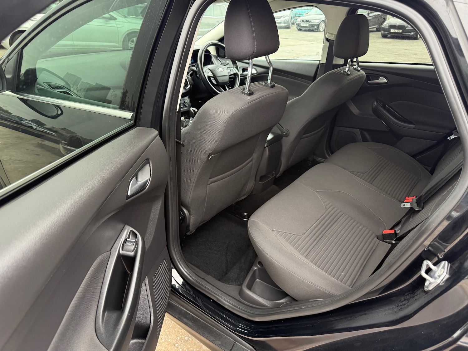 Used Ford Focus 2015 for sale - 78085028: Photo 16