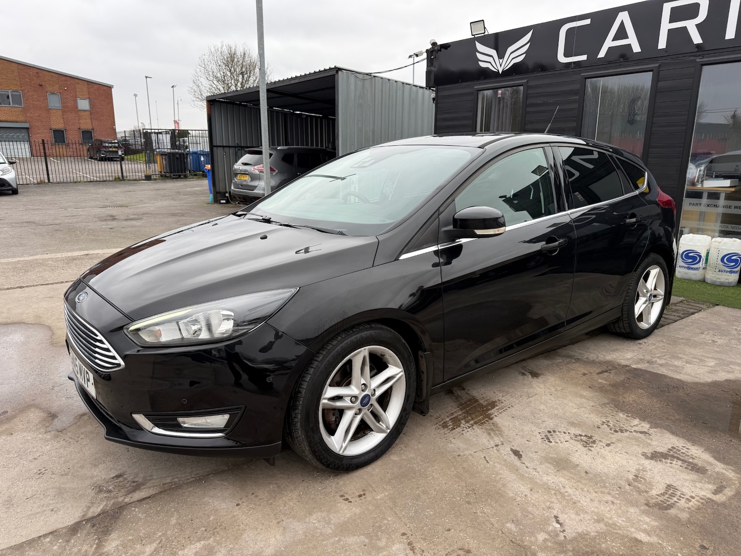 Used Ford Focus 2015 for sale - 78085028: Photo 3