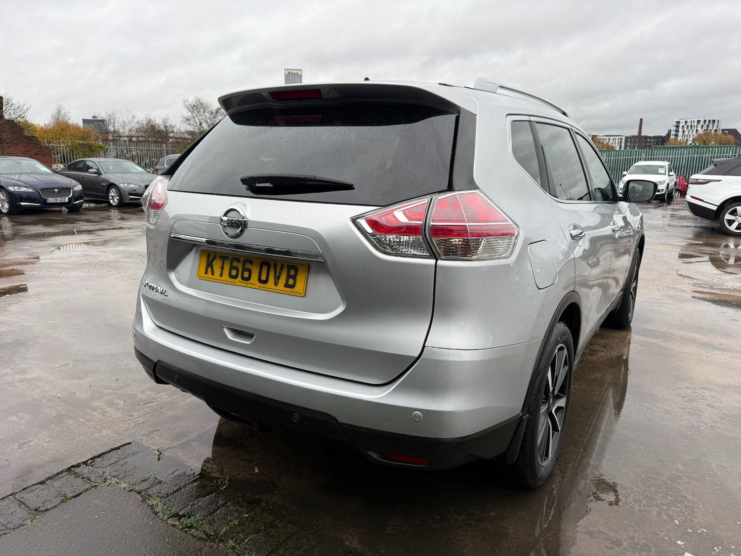 Used Nissan X-Trail 2017 for sale - 77100763: Photo 9