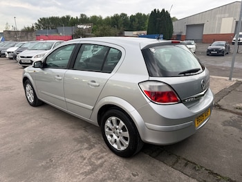Used Vauxhall Astra 2005 for sale - 78485092: Photo