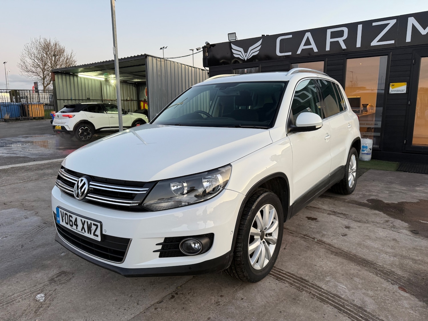 Used Volkswagen Tiguan 2014 for sale - 76748529: Photo 3