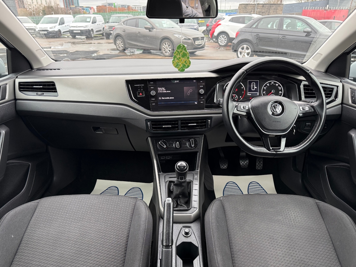 Used Volkswagen Polo 2018 for sale - 77754960: Photo 15