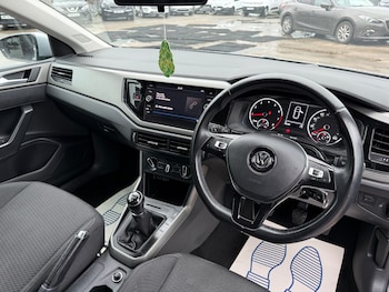 Used Volkswagen Polo 2018 for sale - 77754960: Photo
