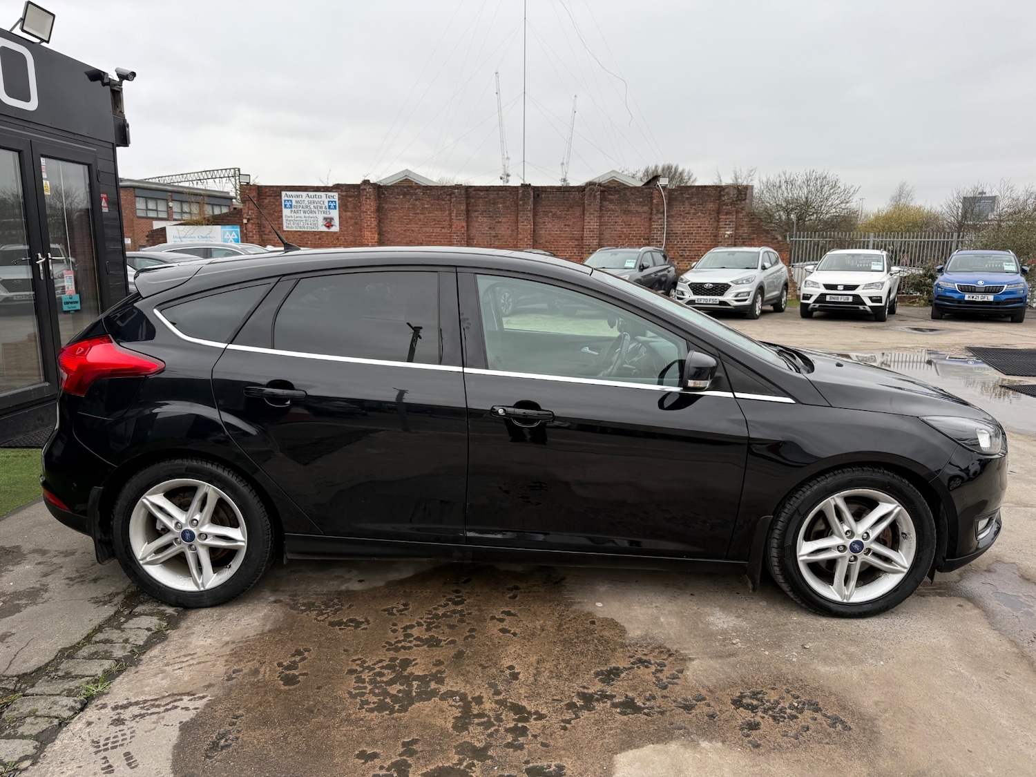 Used Ford Focus 2015 for sale - 77790165: Photo 11