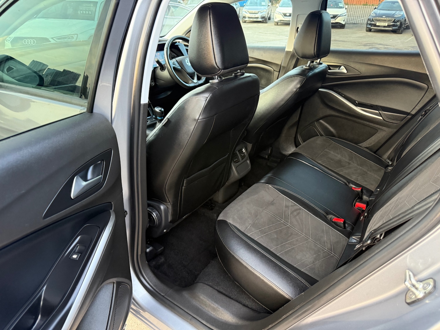 Used Vauxhall Grandland 2023 for sale - 78169135: Photo 17