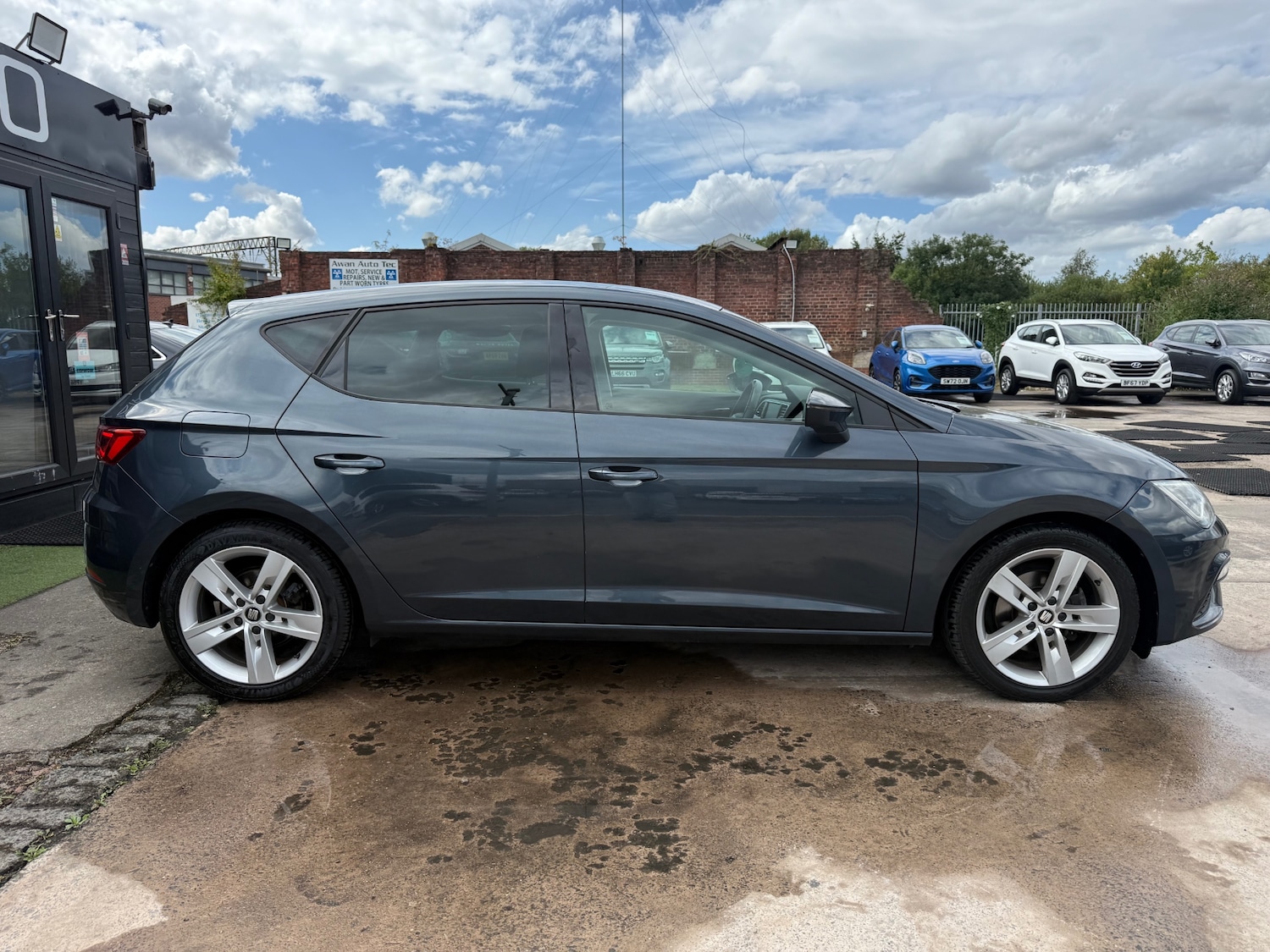 Used SEAT Leon 2019 for sale - 76107469: Photo 11
