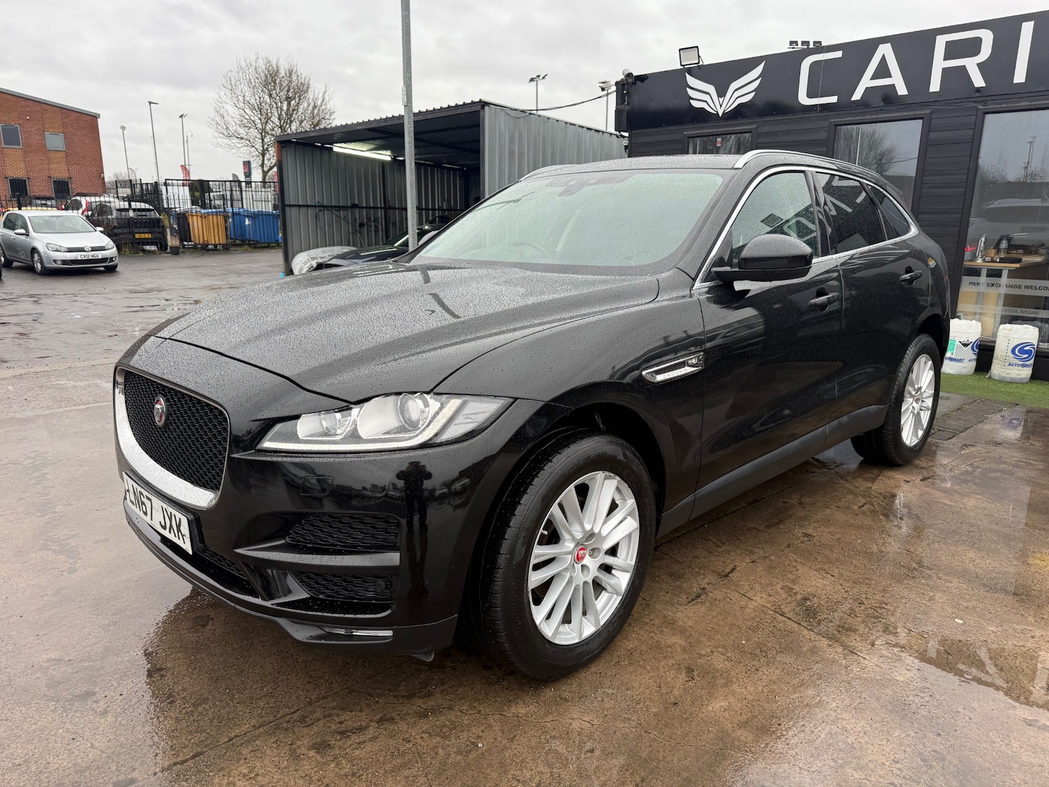 Used Jaguar F-Pace 2017 for sale - 77992820: Photo 4