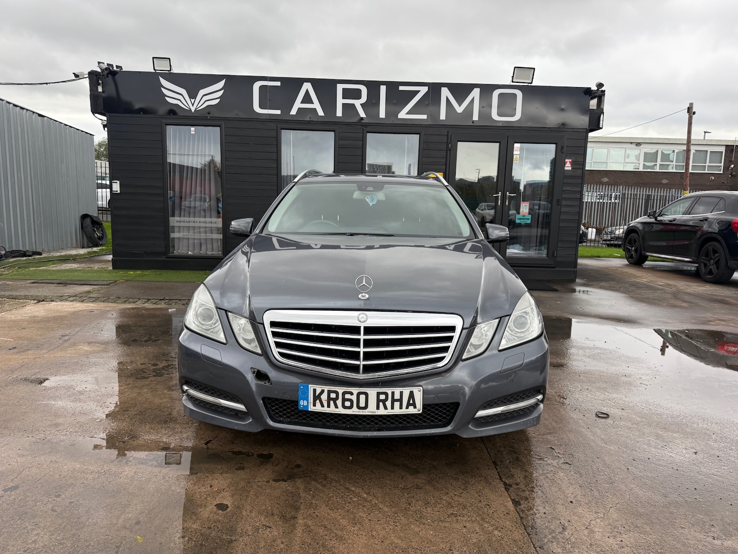 Used Mercedes-Benz E Class 2011 for sale - 76467496: Photo 1