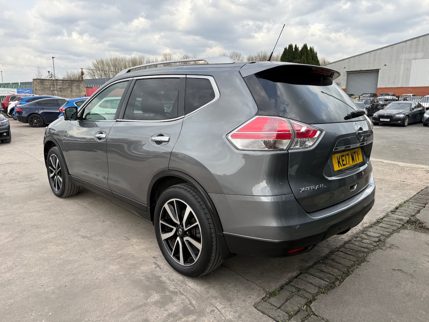 Used Nissan X-Trail 2017 for sale - 77762856: Photo 6