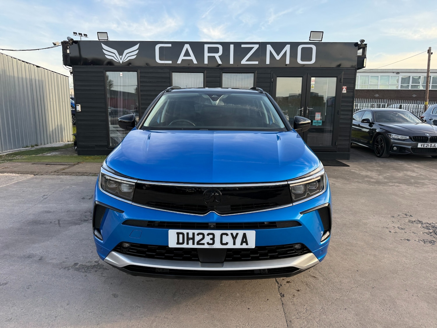 Used Vauxhall Grandland 2023 for sale - 78165584: Photo 2