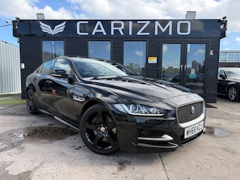 Used Jaguar XE 2019 for sale - 79087853: Photo