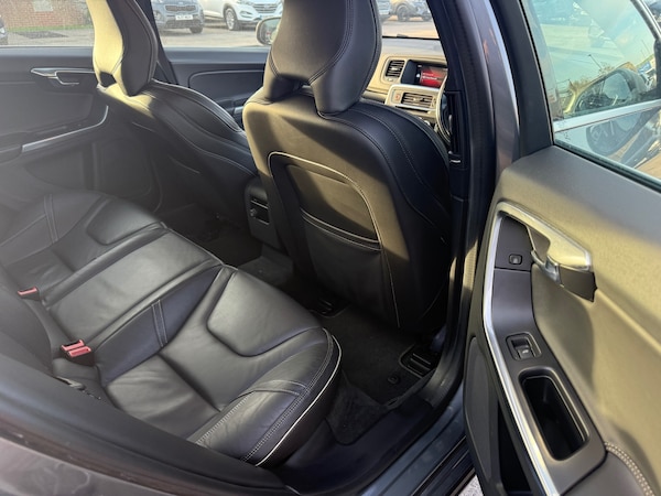 Used Volvo S60 2017 for sale - 76244852: Photo 18