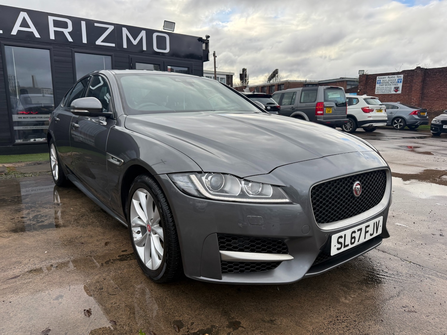 Used Jaguar XF 2017 for sale - 76736130: Photo 13