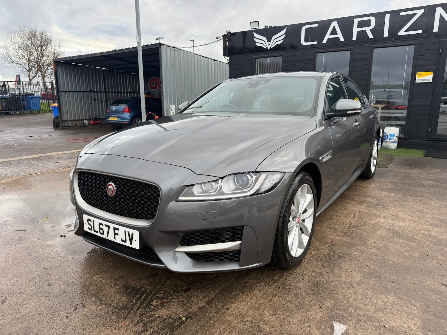 Used Jaguar XF 2017 for sale - 76736130: Photo 3