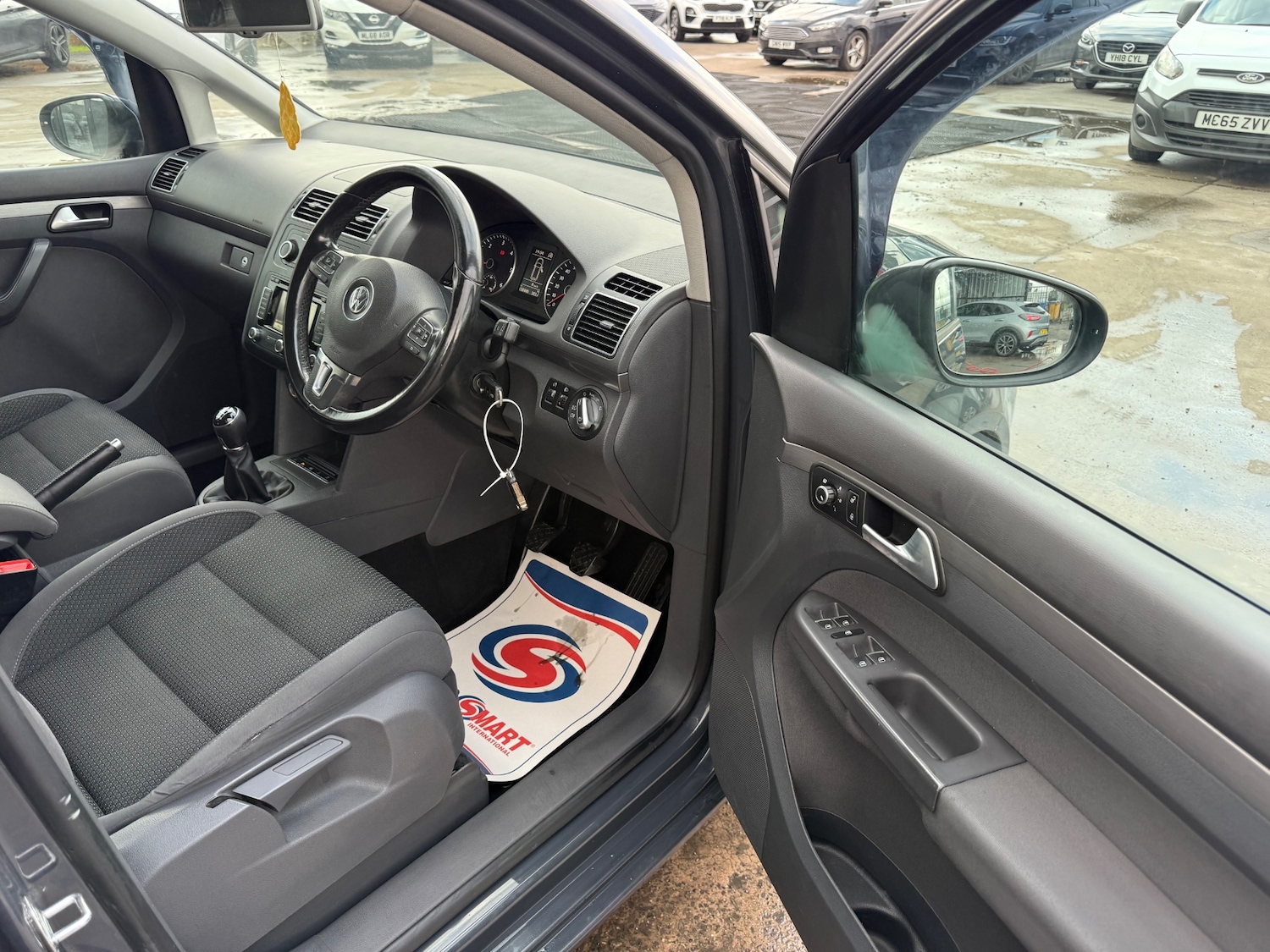 Used Volkswagen Touran 2014 for sale - 77636197: Photo 15