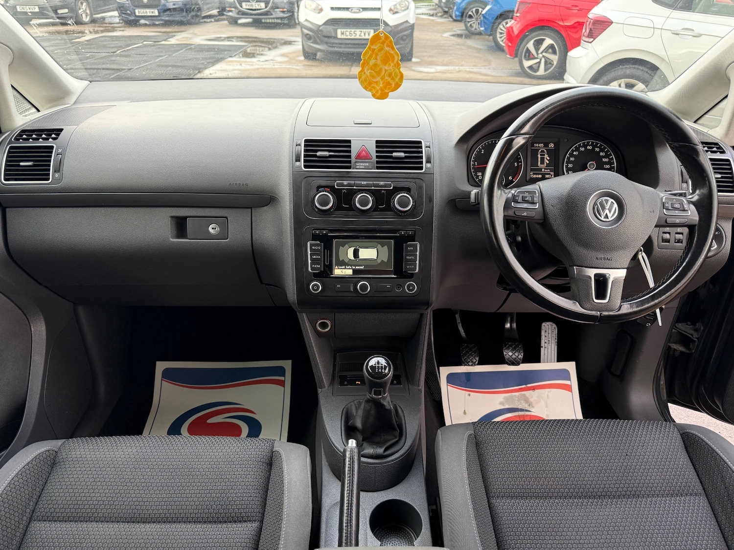 Used Volkswagen Touran 2014 for sale - 77636197: Photo 21