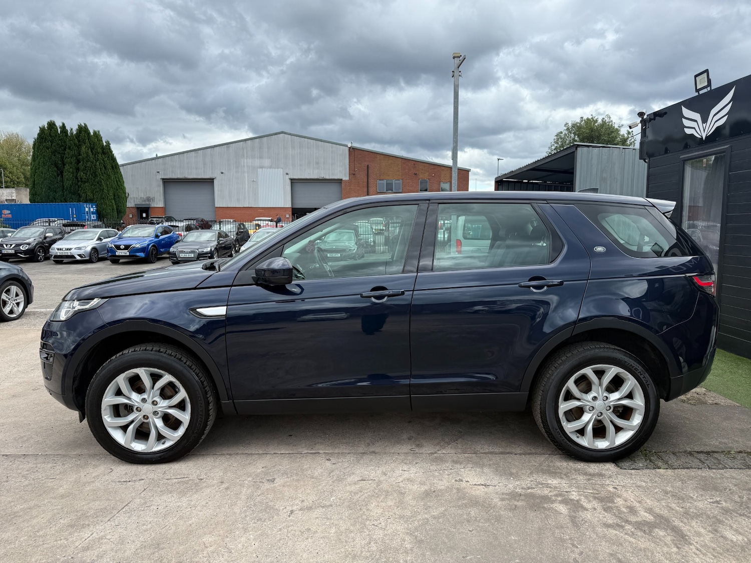 Used Land Rover Discovery Sport 2019 for sale - 76526154: Photo 4