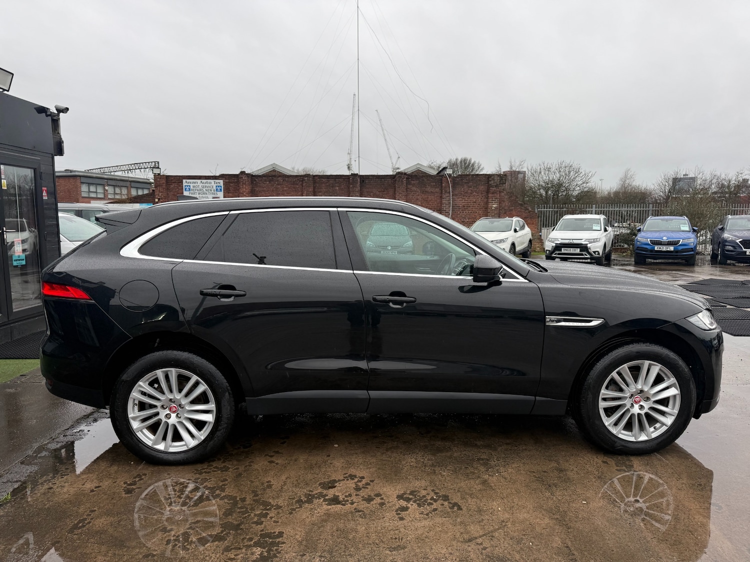Used Jaguar F-Pace 2017 for sale - 78165867: Photo 12