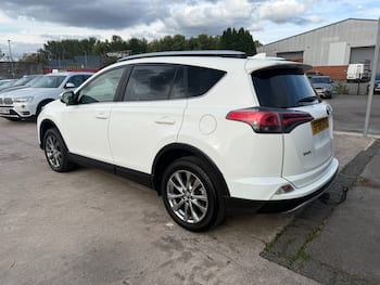 Used Toyota RAV4 2016 for sale - 79834601: Photo