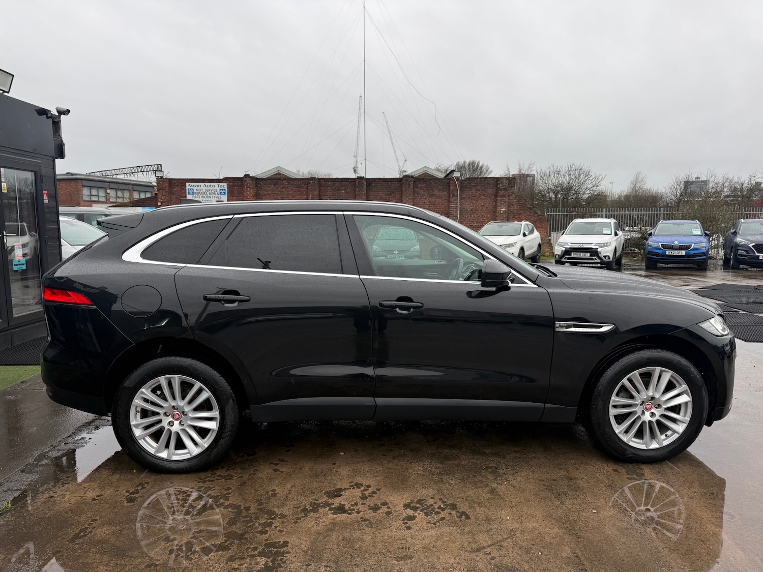 Used Jaguar F-Pace 2017 for sale - 78190963: Photo 11