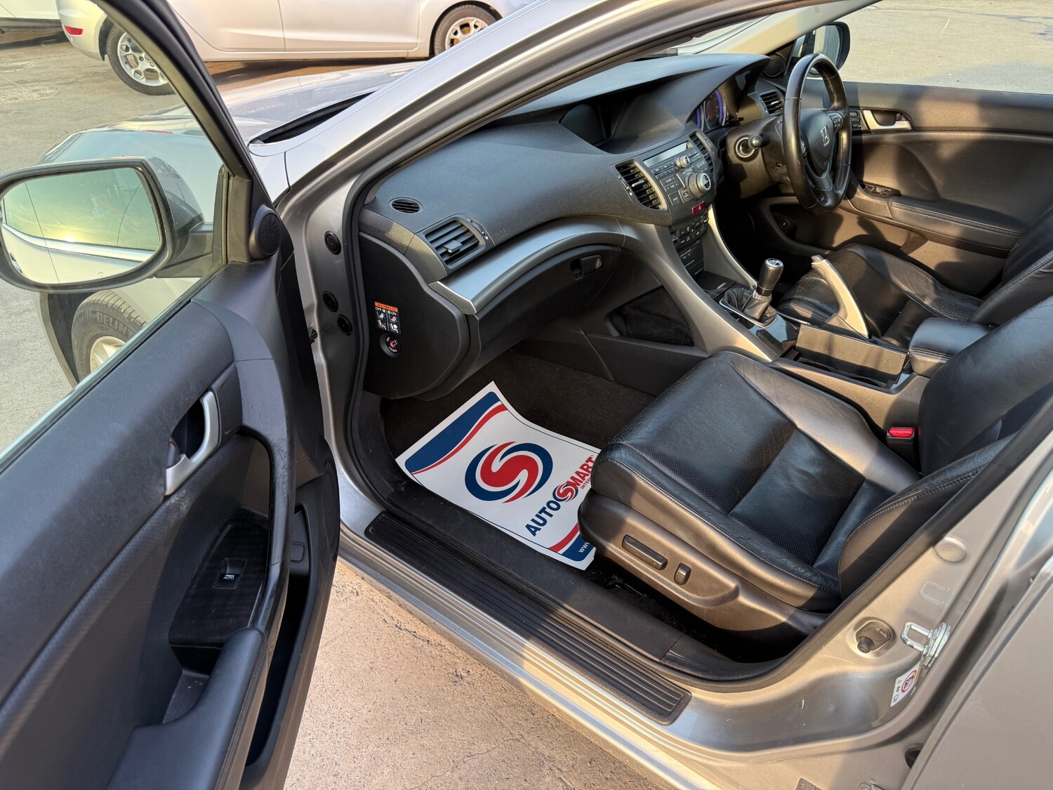 Used Honda Accord 2011 for sale - 77954451: Photo 15