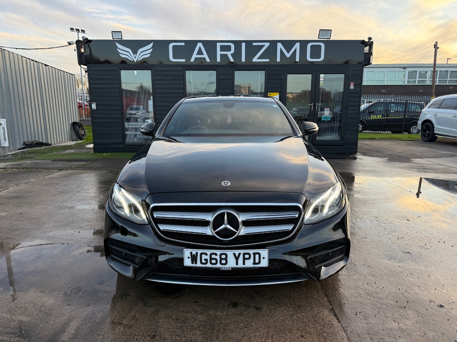 Used Mercedes-Benz E Class 2018 for sale - 76780066: Photo 2