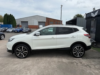 Used Nissan Qashqai 2016 for sale - 76507520: Photo