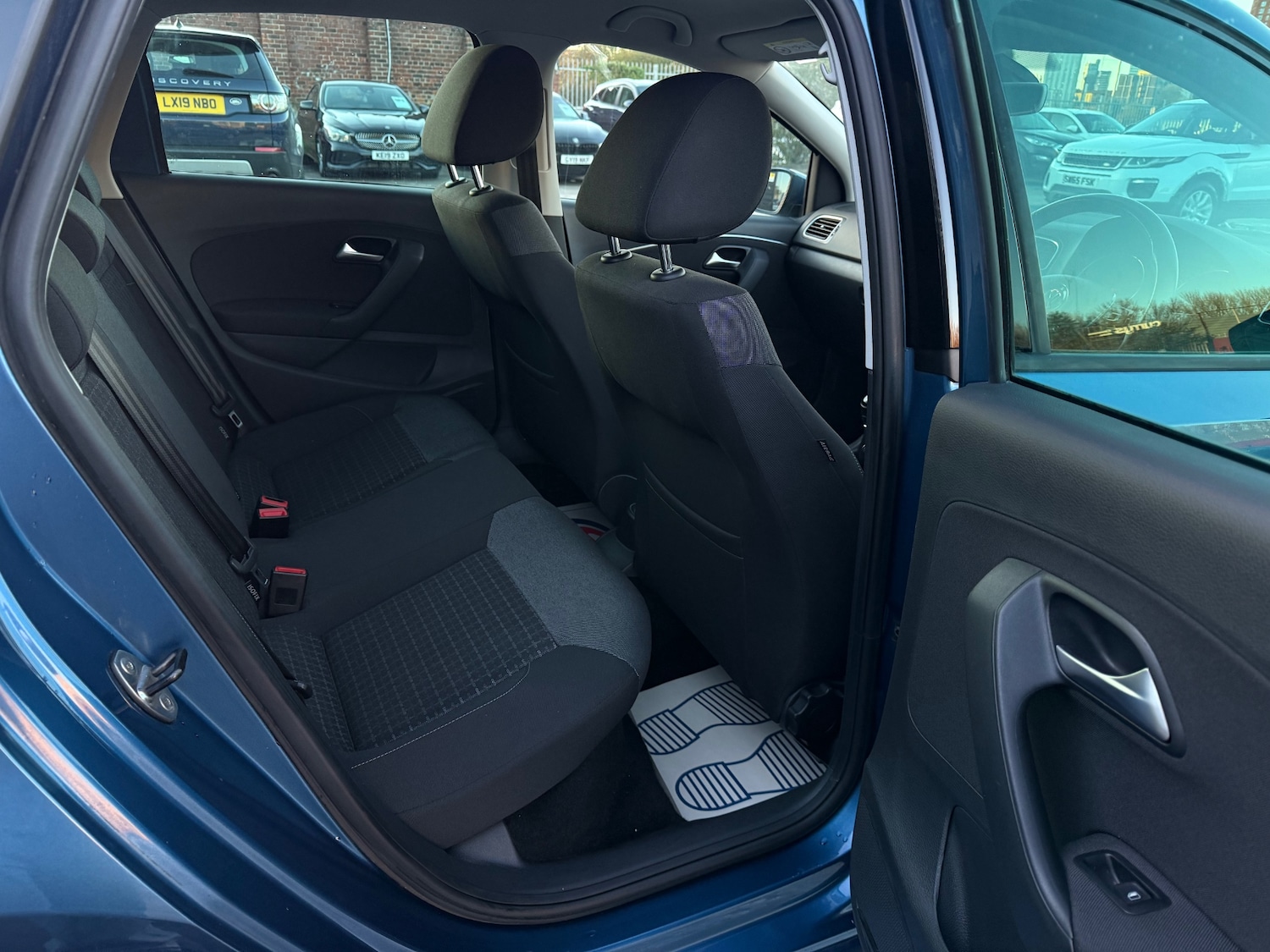 Used Volkswagen Polo 2017 for sale - 76641420: Photo 18